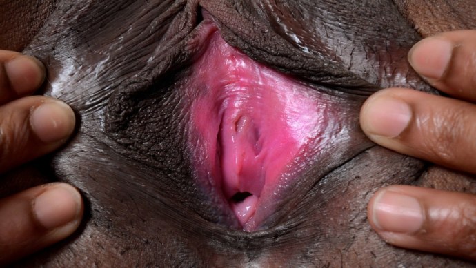 Наоми Бэнкс анал дырка