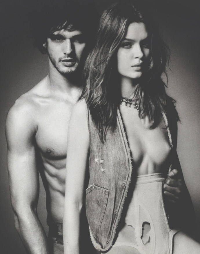 Модель: Josephine skriver голая