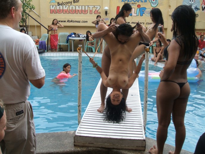 Тайское эротическое шоу