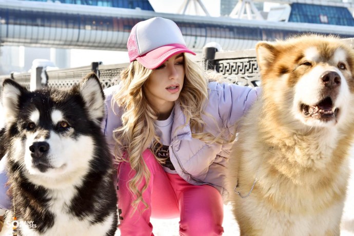 Диджей Мари Краймбрери Михаил