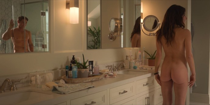 Сара шахи (Sarah Shahi nude Scenes in sex/Life s01e02 03 2021)