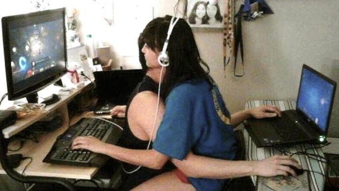 Девушка айтишника