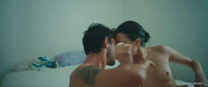 Маргарет Куэлли клип