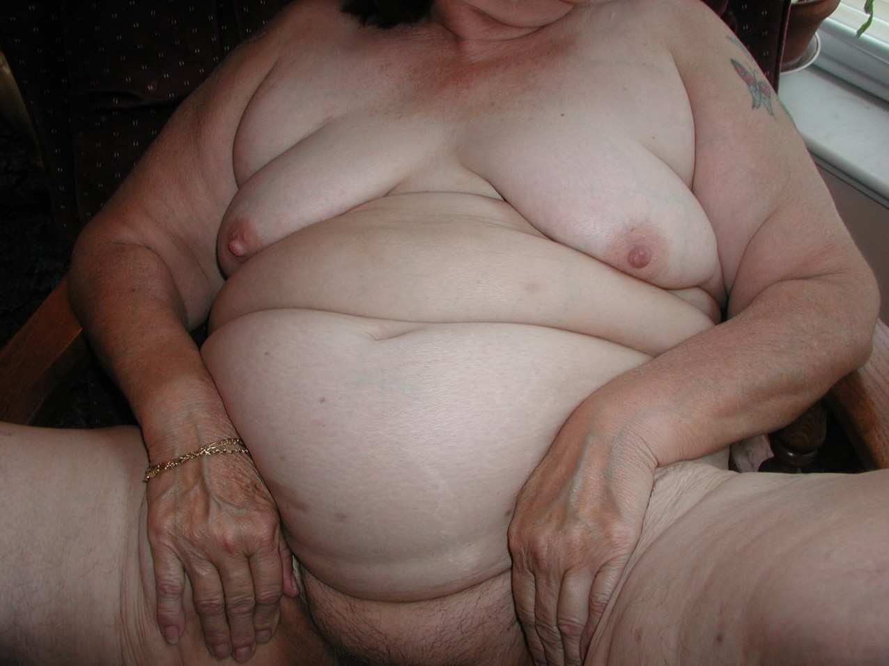 голая толстая жирная старуха фото 118