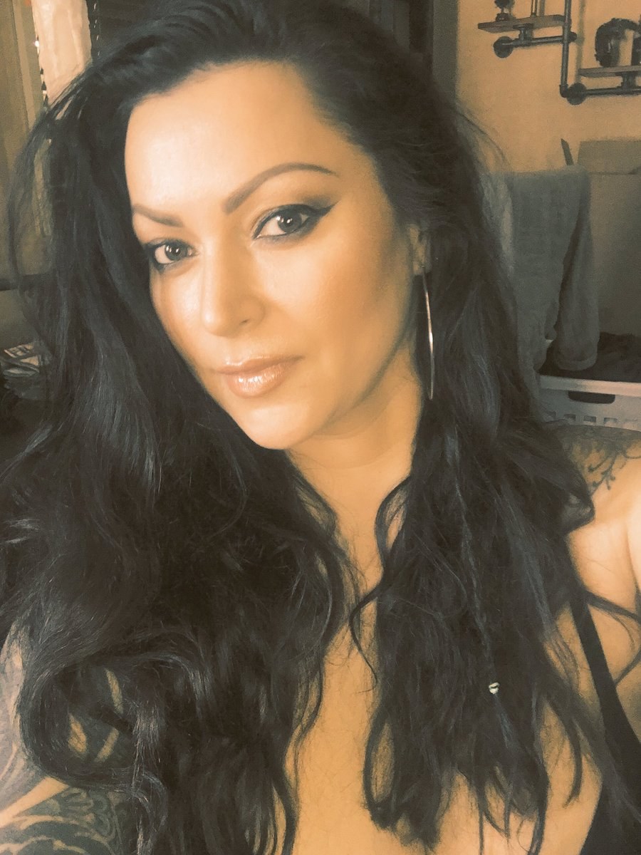 Никита Дениз порноактриса