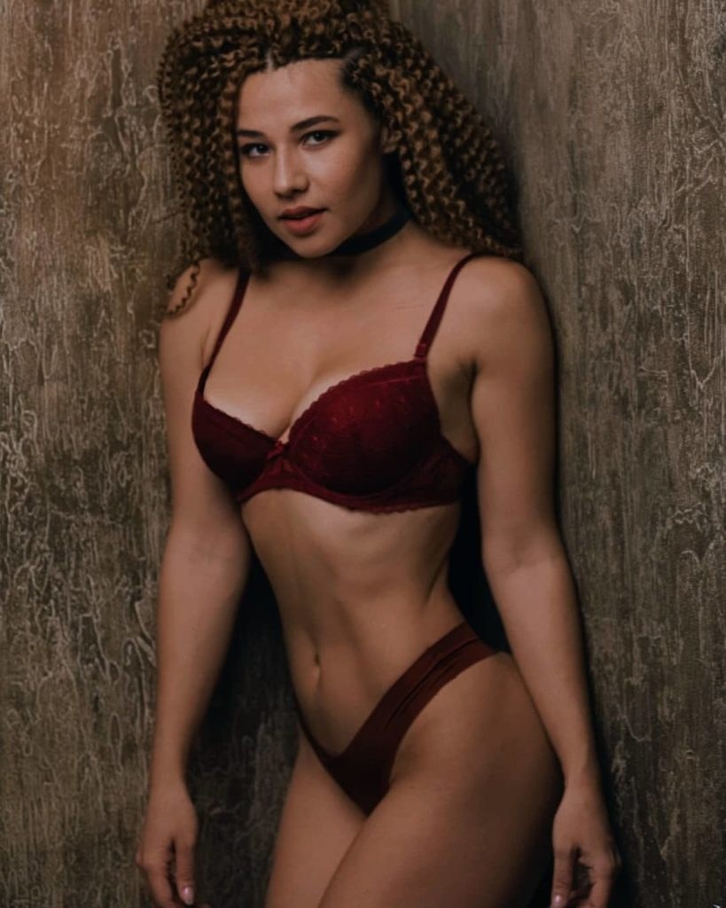 Даша Комарова