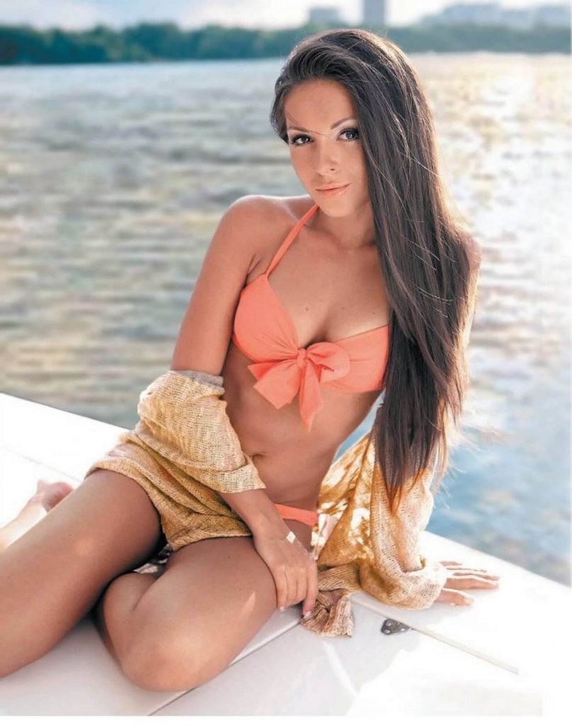 Анна Шурочкина в Нижнем белье