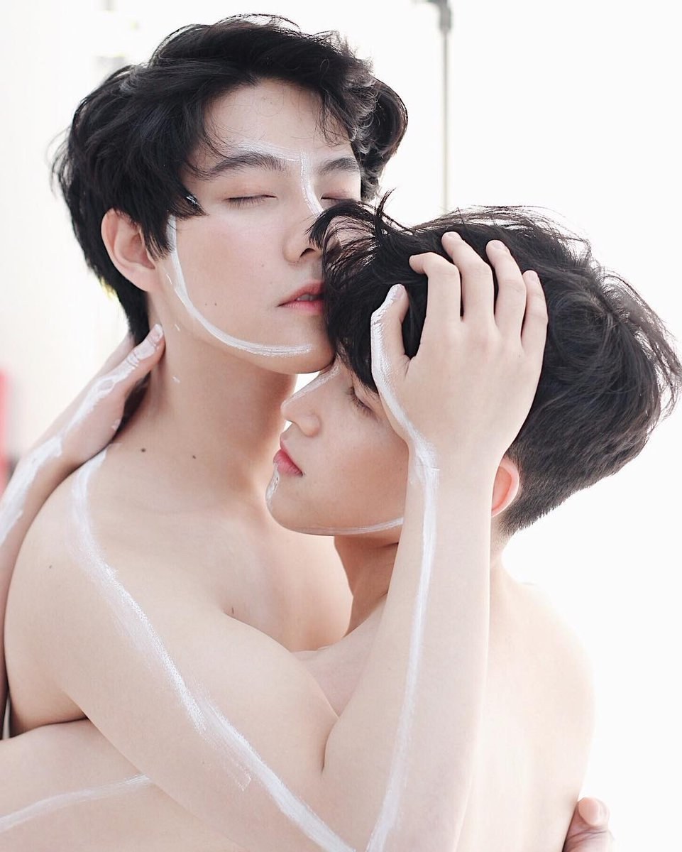 корейские парни геи голые фото 42