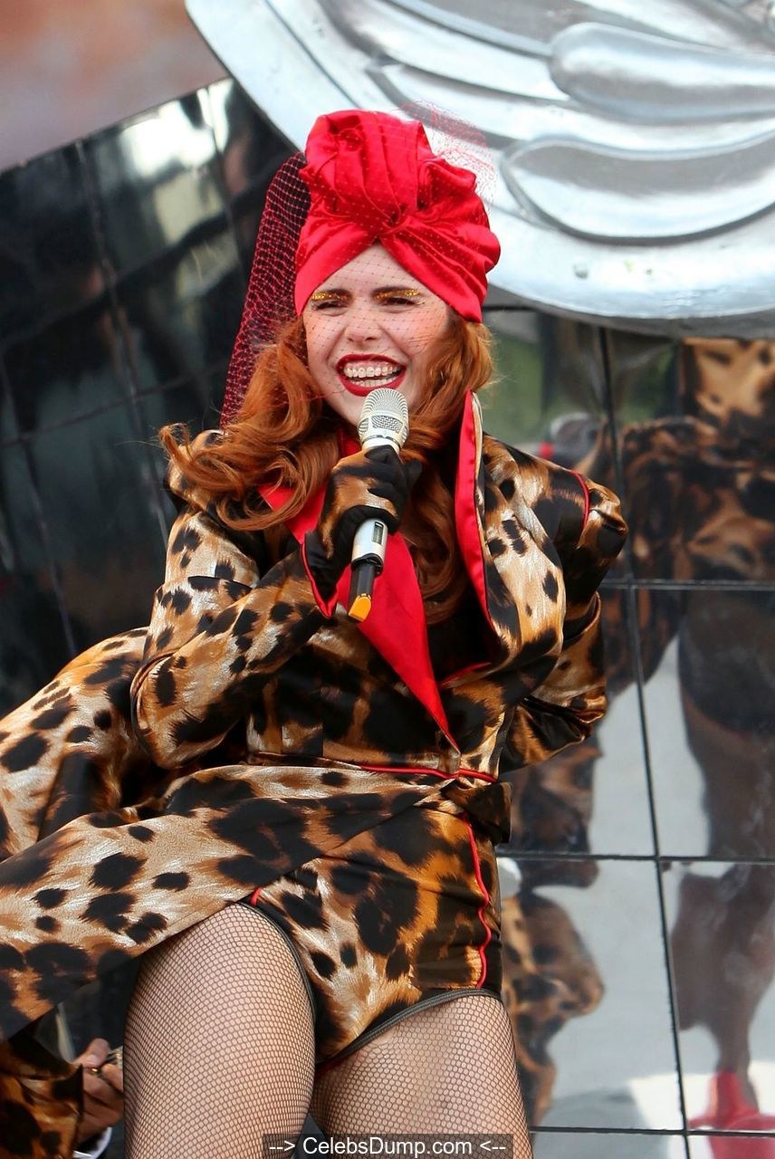 Палома Фейт Салли