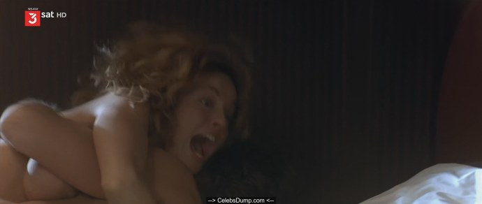 Грета Скакки актриса ню