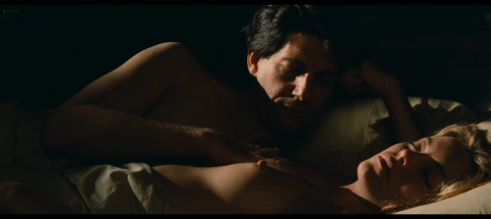 Грета Тунберг обнаженка