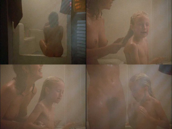 Грета Софи Шмидт голая