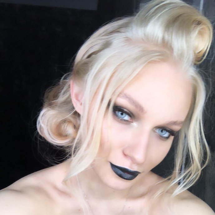 Елизавета Калтыгина сиськи