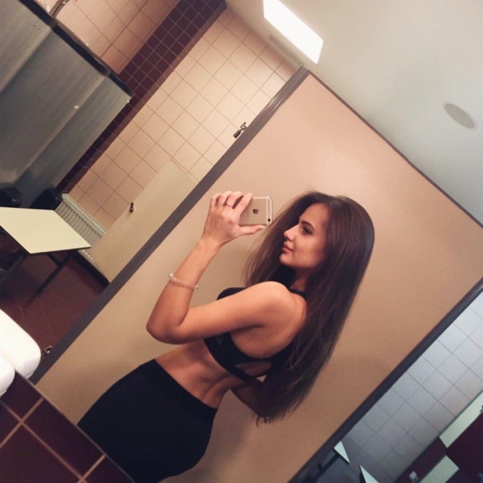 Полина Попоша и поперечный