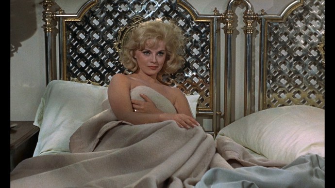 Эрика элениак в плейбой