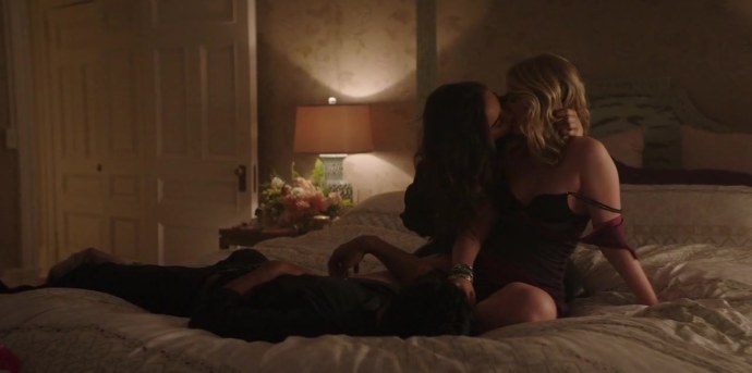 Алекса Николь анал футфетиш