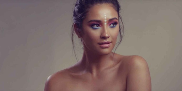 Линда Митчелл транс голая