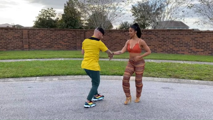 Татьяна Навка грудь