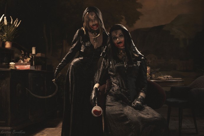 Resident Evil Village Даниэла Кассандра и Белла Димитреску