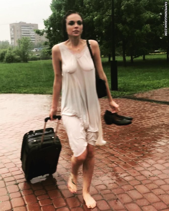 Софья Синицына актриса ню