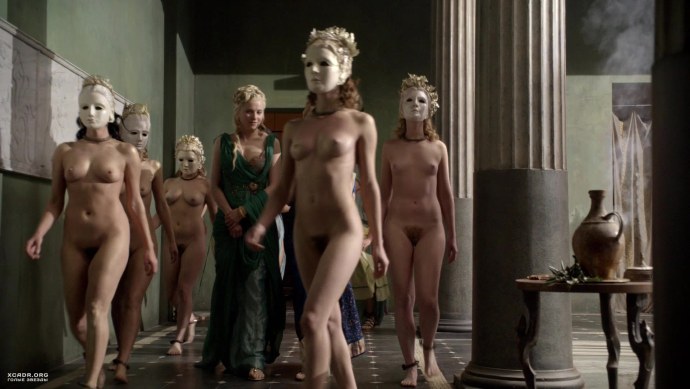 Голые женщины в художественных фильмах