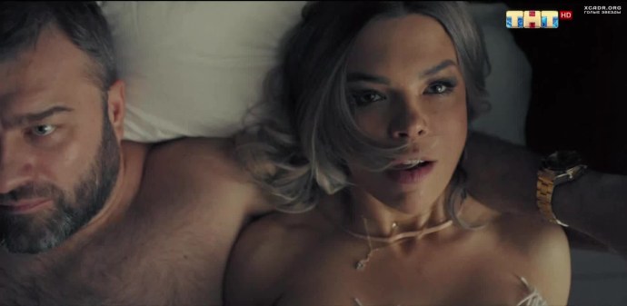 Карина Зверева в сериале Полярный