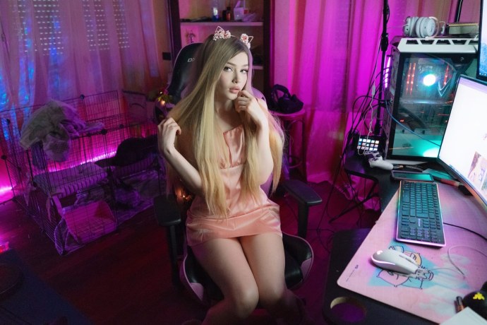 Карина стримерша онлифанс