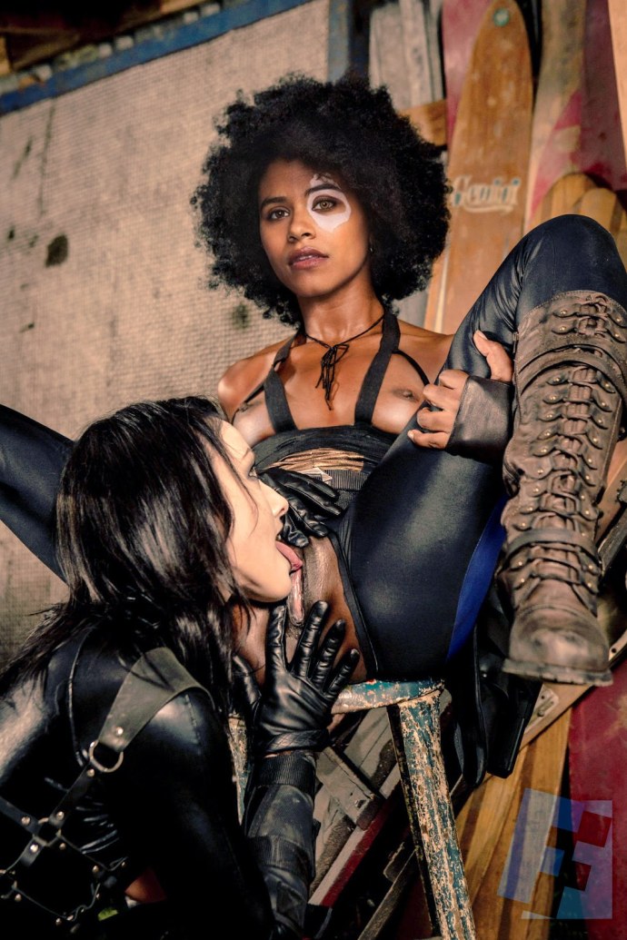 Домино Марвел Дэдпул 2 xxx