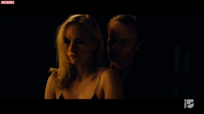 Нина Хосс голая полностью