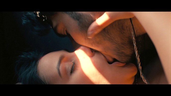 Parineeti Chopra hot Kiss