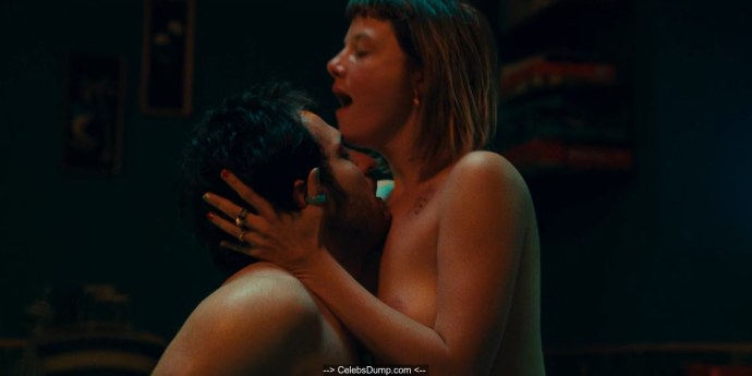 Шанталь Йелла Хаазе голая