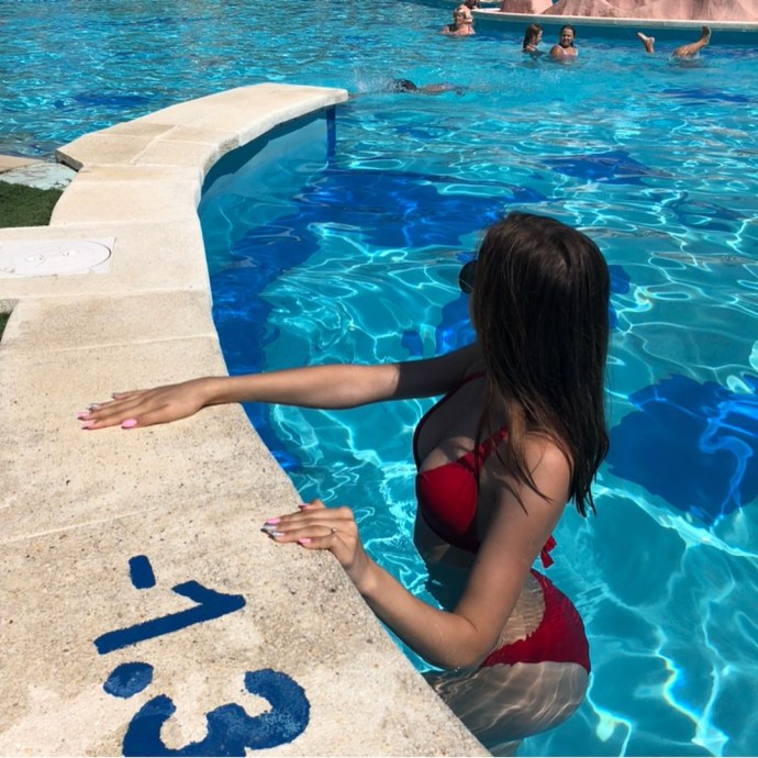 Юля гаврилина Юлия