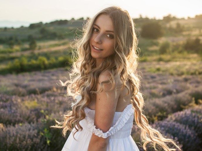 Михаэла Маринова