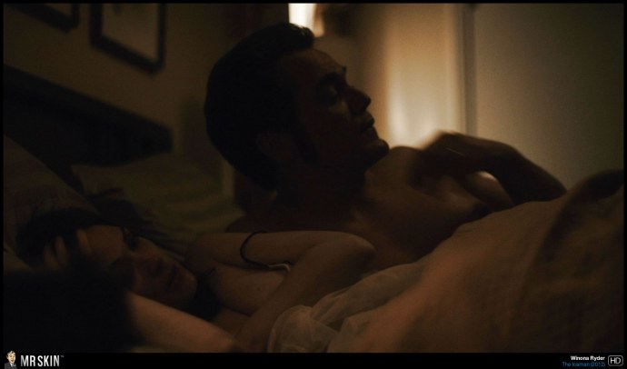 Вайнона Райдер голая в фильме