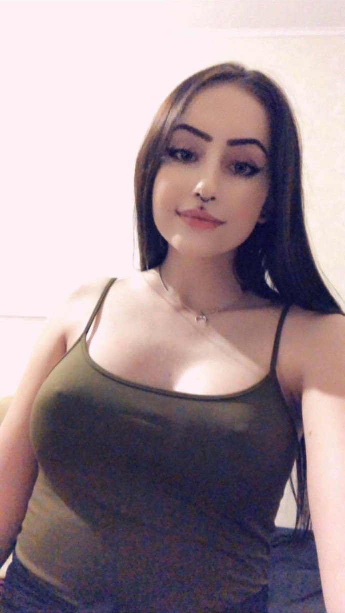 Anastasia Mut грудь