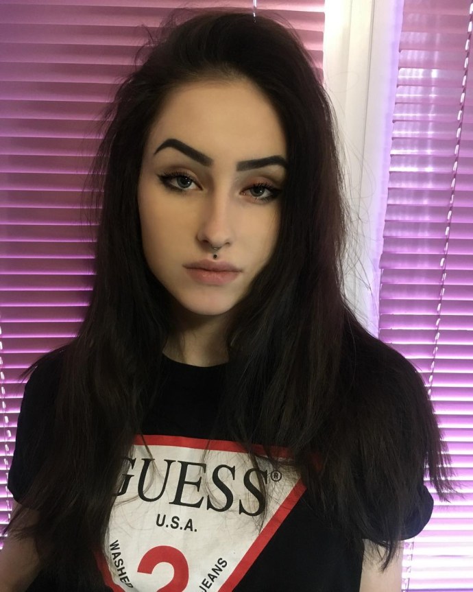 Анастасия мут