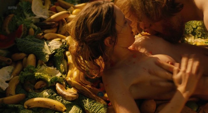 Эротические снимки Криста фри