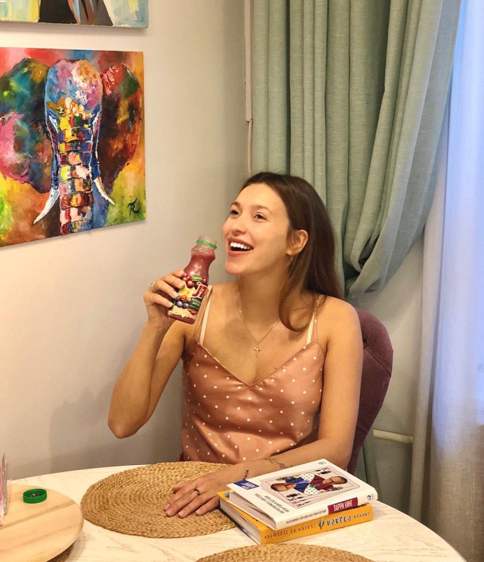 Регина Тодоренко j7