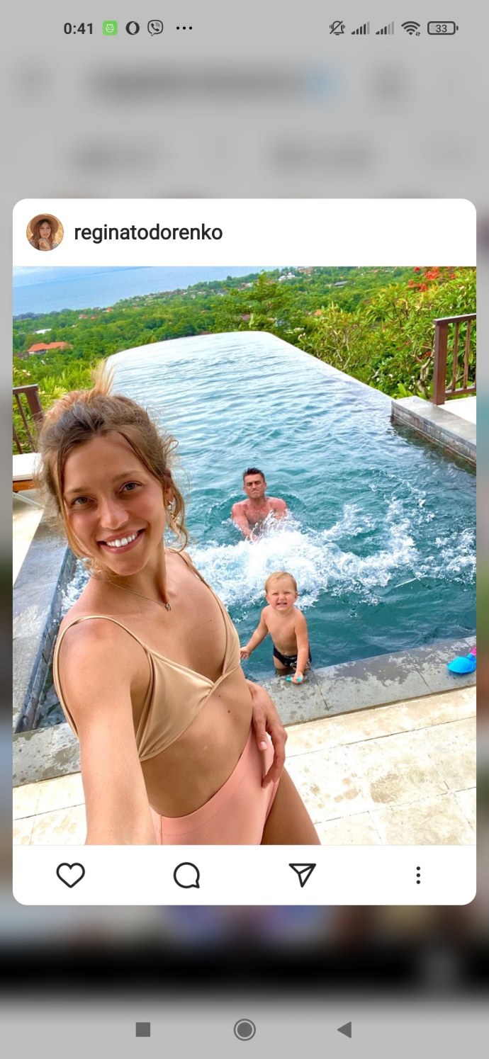 Регина Тодоренко в купальнике в Орле и Решке