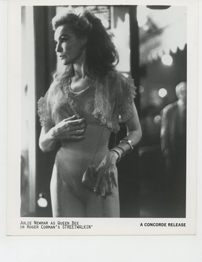 Джули Ньюмар, 1953 годголая