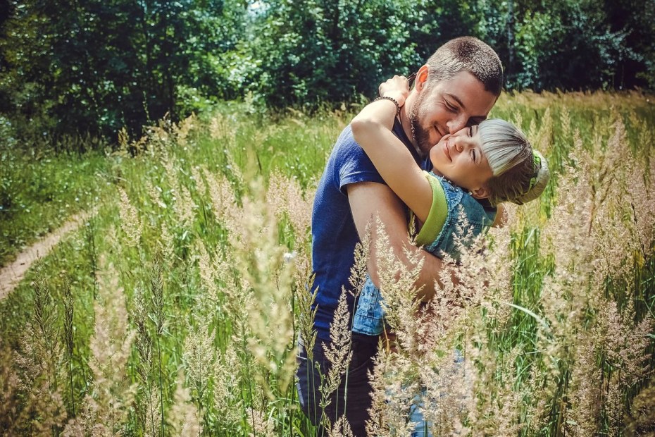 Милашка Lada d голая ебля