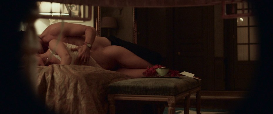 Мелани Лоран постельные сцены