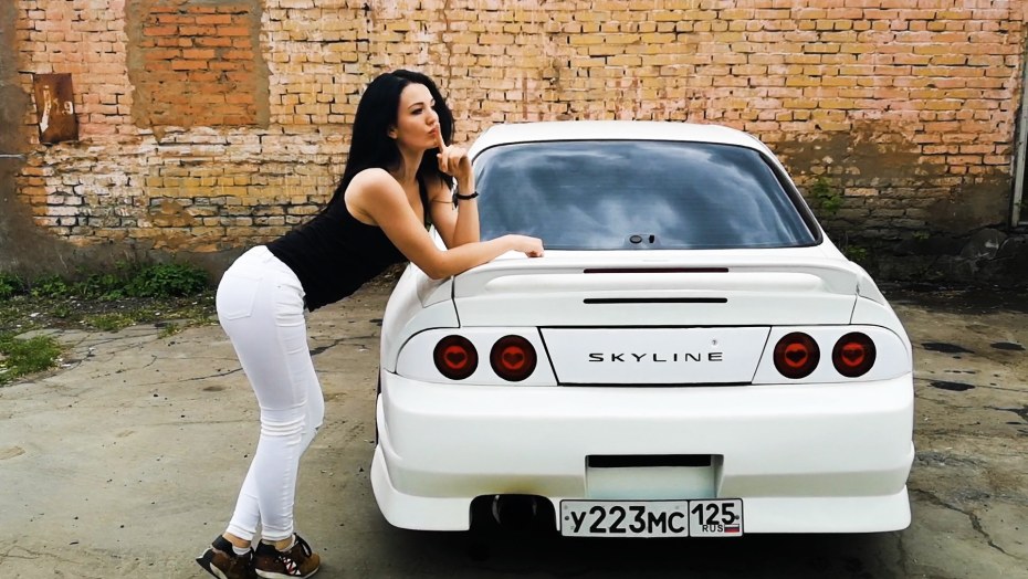 Nissan Skyline r33 Насти туман