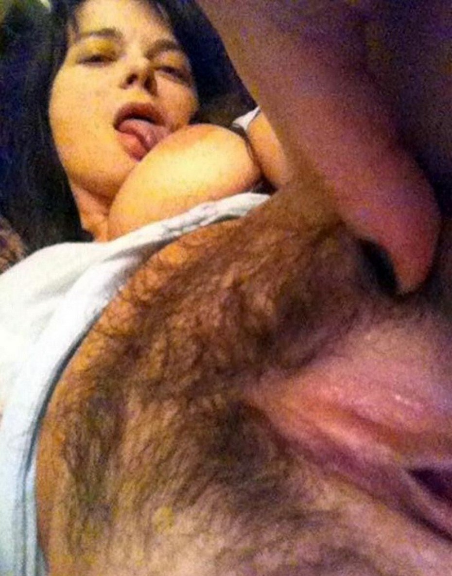 Анджелина Джоли фейк анал