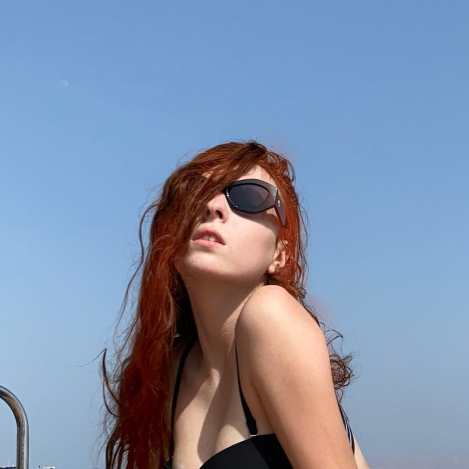 Мари Буше пацанки