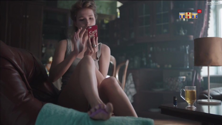 Лукерья Ильяшенко ножки