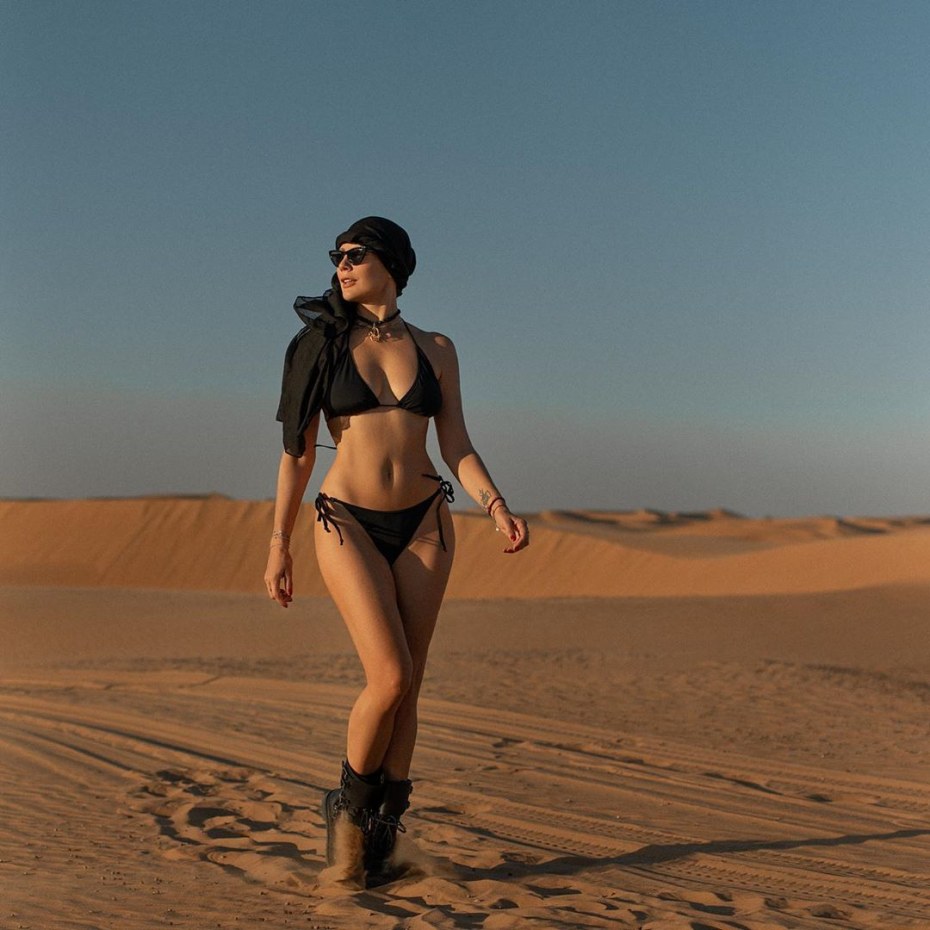 Голая модель Cheyenne cummings