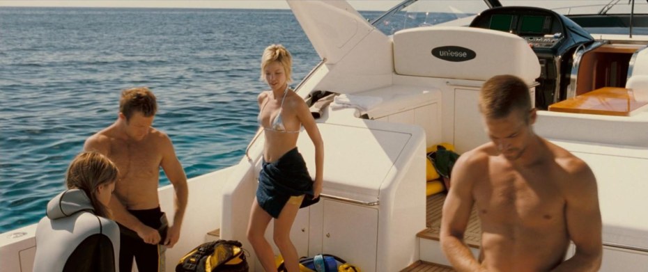 Джессика Альба into the Blue