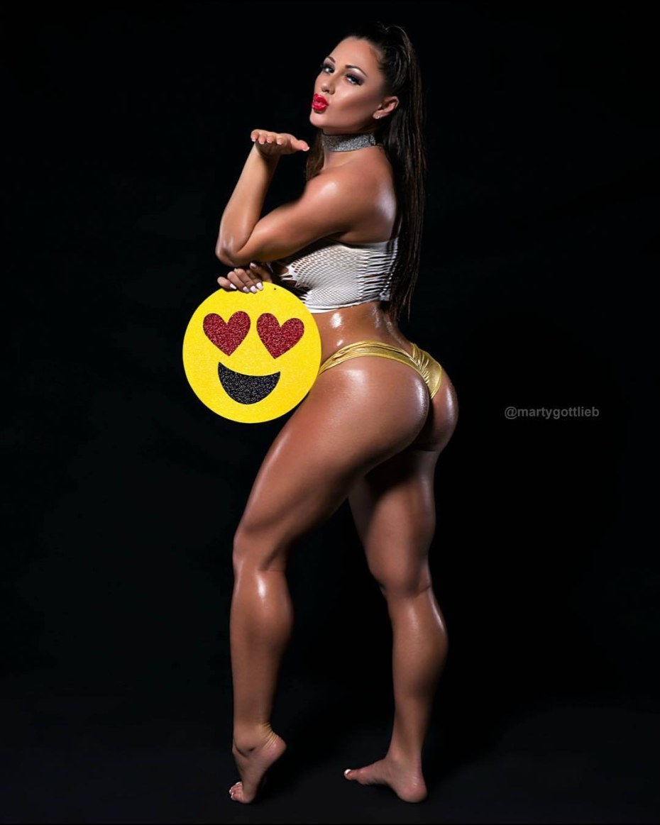 Селест Берил Бонин - Celeste Bonin (WWE