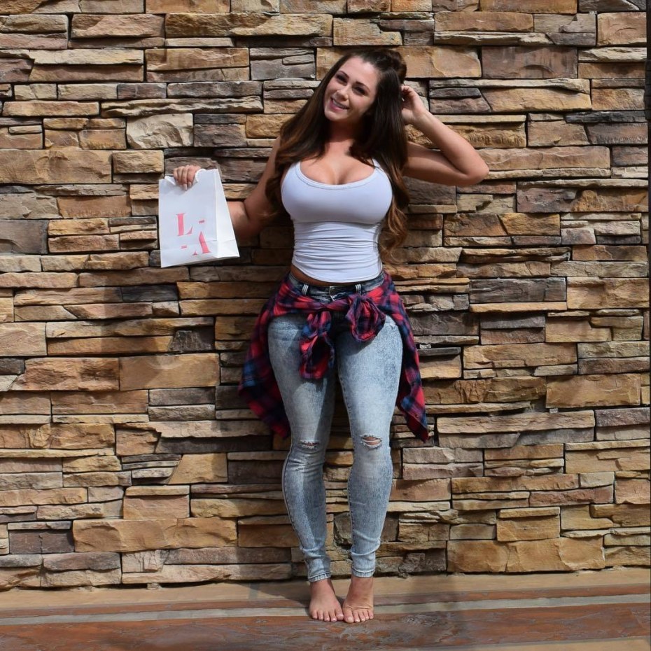 KDA лига легенд Rule 34